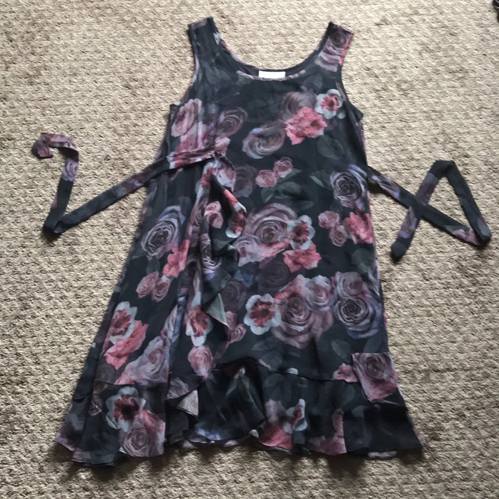 Gorgeous comfy maternity dress